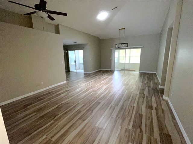2222 MAYFIELD PALMS LANE 322, Sun City Center, FL 33573