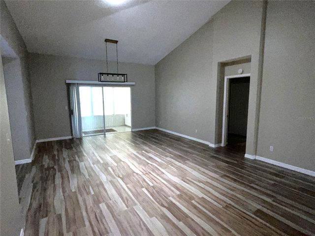 2222 MAYFIELD PALMS LANE 322, Sun City Center, FL 33573