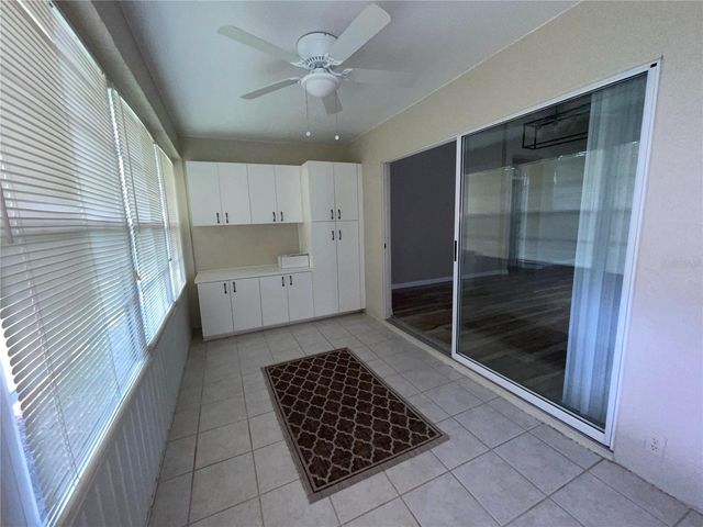 2222 MAYFIELD PALMS LANE 322, Sun City Center, FL 33573