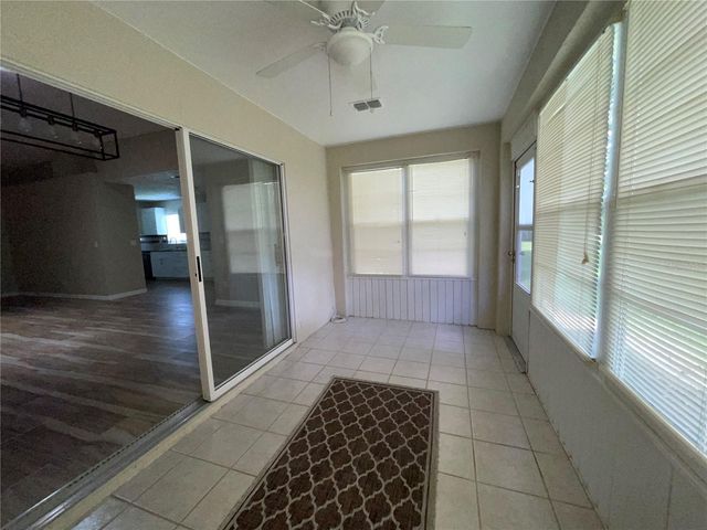 2222 MAYFIELD PALMS LANE 322, Sun City Center, FL 33573