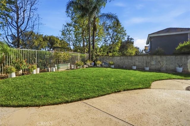 5582 Lakeview, La Verne, CA 91750