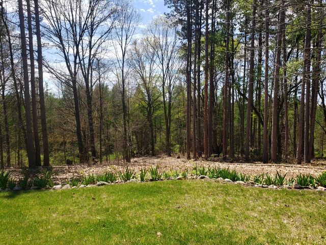 1700 Hamilton Road, Battle Creek, MI 49017