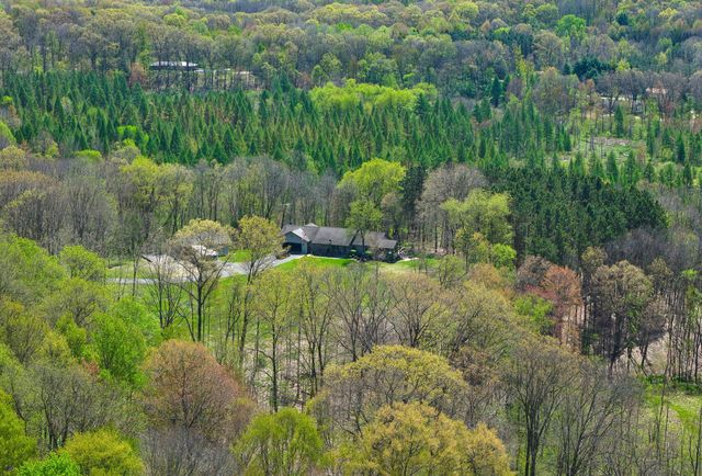 1700 Hamilton Road, Battle Creek, MI 49017
