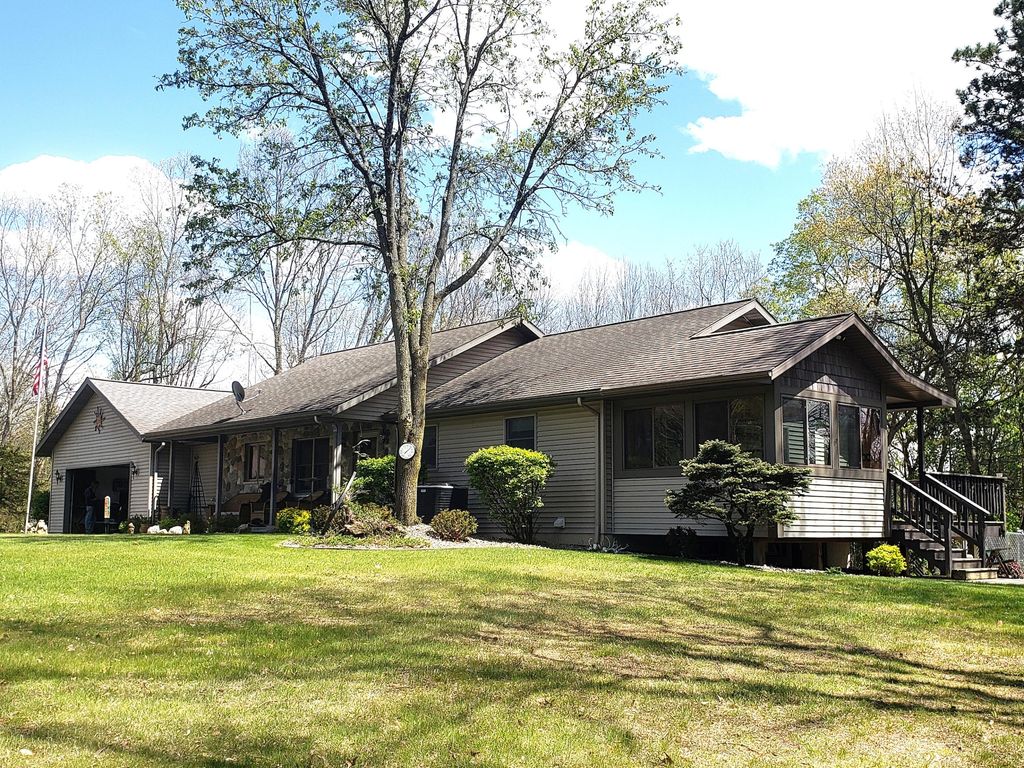 1700 Hamilton Road, Battle Creek, MI 49017