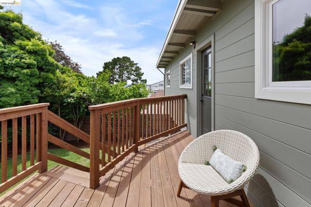 6630 Arlington Blvd, Richmond, CA 94805