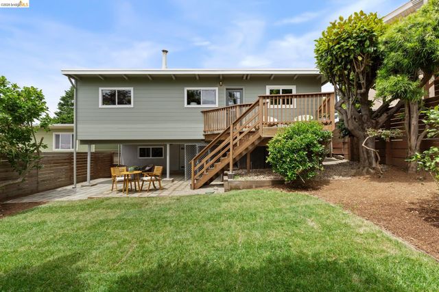 6630 Arlington Blvd, Richmond, CA 94805