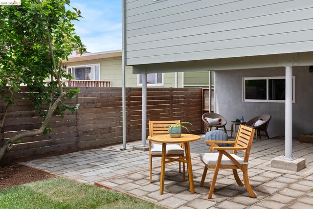 6630 Arlington Blvd, Richmond, CA 94805