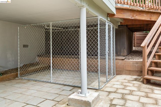 6630 Arlington Blvd, Richmond, CA 94805