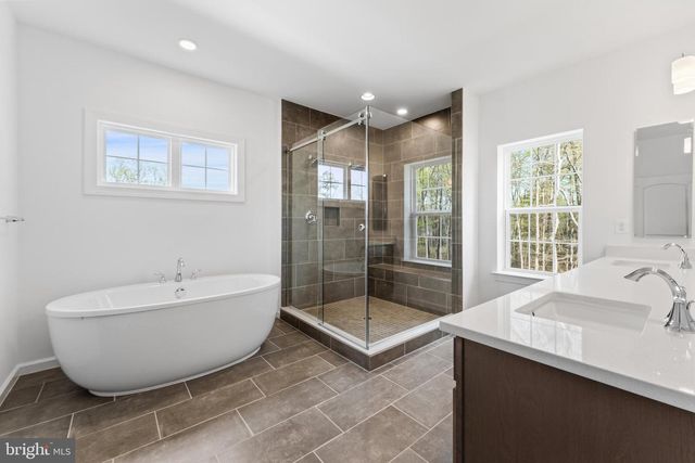 11605 SAMIT WAY, Glenn Dale, MD 20769