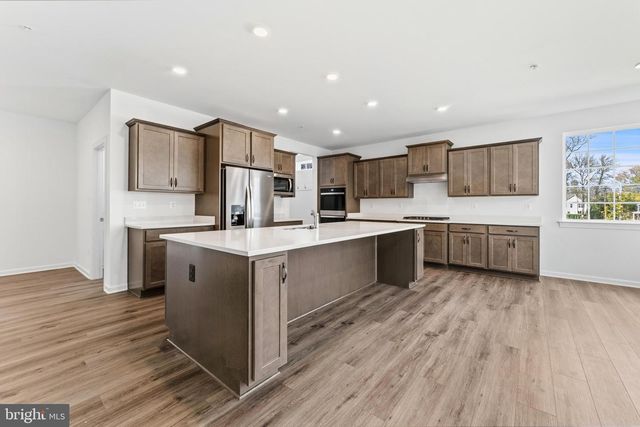 11605 SAMIT WAY, Glenn Dale, MD 20769