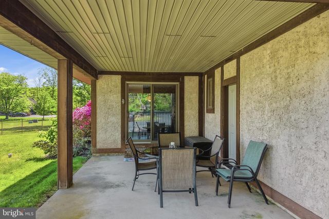 2045 ADAMS RD, East Greenville, PA 18041