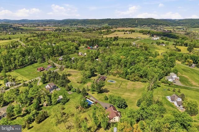 2045 ADAMS RD, East Greenville, PA 18041