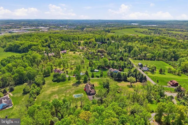 2045 ADAMS RD, East Greenville, PA 18041