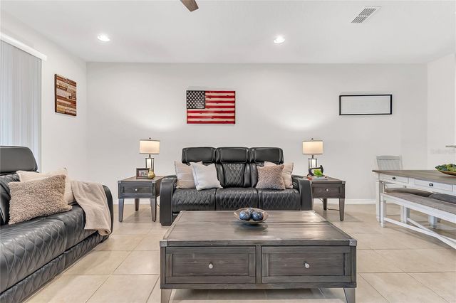 3046 ALESSA LOOP, Apopka, FL 32703