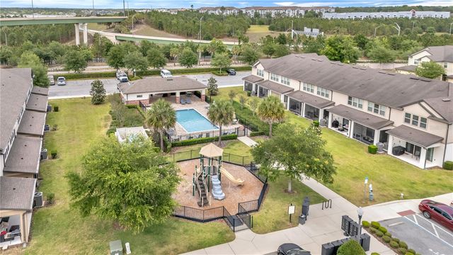 3046 ALESSA LOOP, Apopka, FL 32703