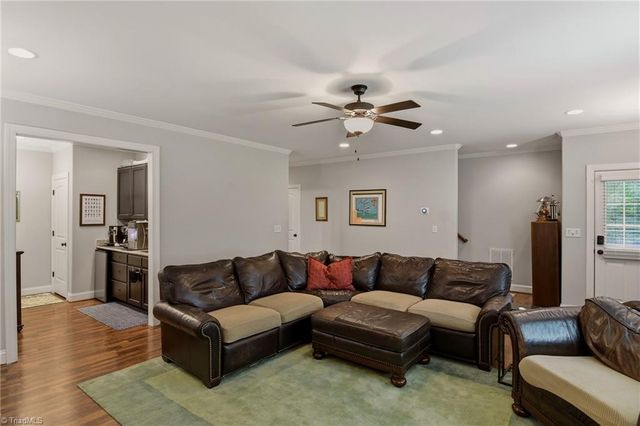 6171 Olde Fields Way, Pfafftown, NC 27040