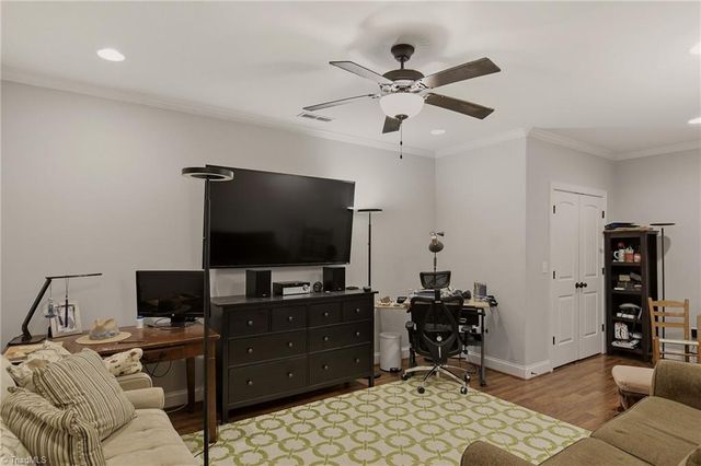 6171 Olde Fields Way, Pfafftown, NC 27040