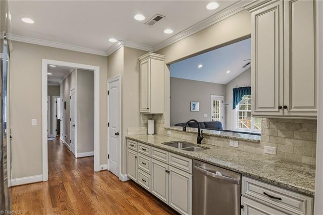 6171 Olde Fields Way, Pfafftown, NC 27040
