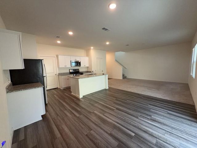 18618 Hunter William Way, New Caney, TX 77357