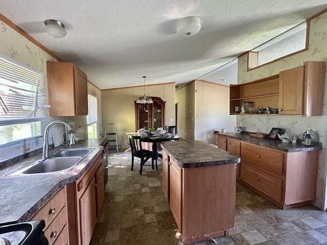 407 S Herman Street, Mexia, TX 76667