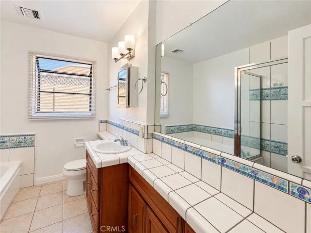 7919 Lasaine Avenue, Northridge, CA 91325