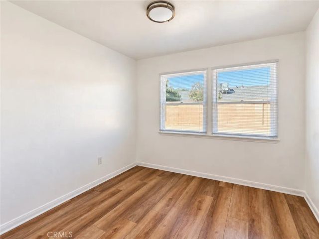7919 Lasaine Avenue, Northridge, CA 91325