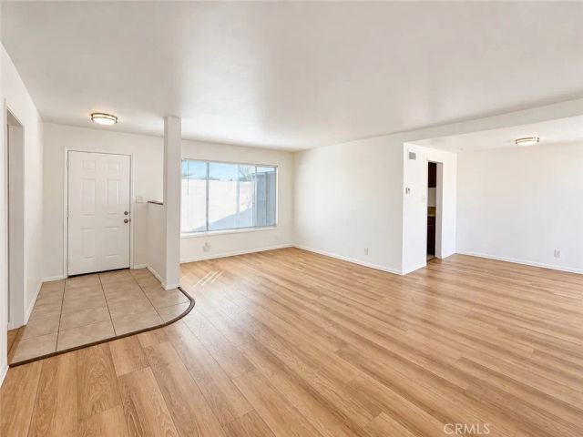 7919 Lasaine Avenue, Northridge, CA 91325