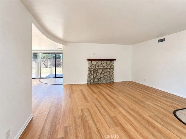 7919 Lasaine Avenue, Northridge, CA 91325