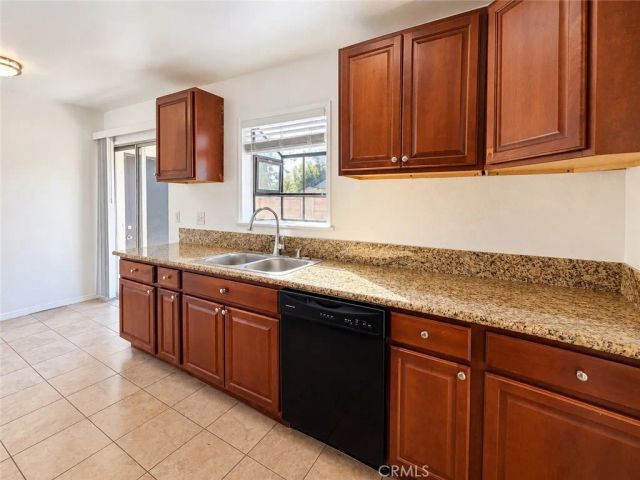 7919 Lasaine Avenue, Northridge, CA 91325