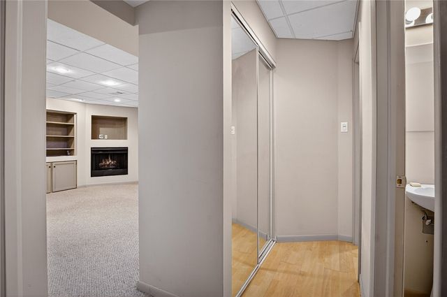 103 Village Dr, Cranberry Twp, PA 16066