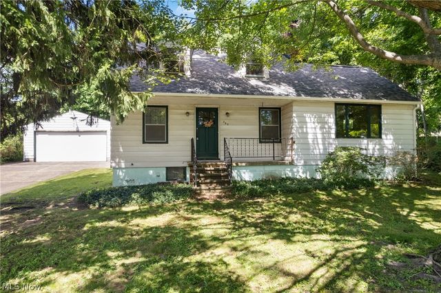 353 Southeast Avenue, Tallmadge, OH 44278