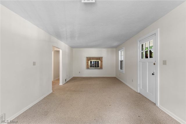 353 Southeast Avenue, Tallmadge, OH 44278