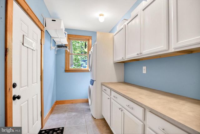 1712 ARK RD, Hainesport, NJ 08036