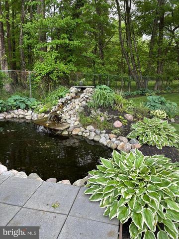 1712 ARK RD, Hainesport, NJ 08036