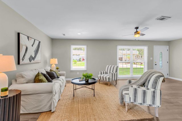 1668 Mepkin Road, Charleston, SC 29407