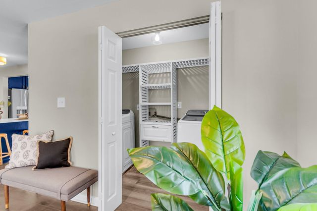 1668 Mepkin Road, Charleston, SC 29407