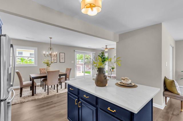 1668 Mepkin Road, Charleston, SC 29407