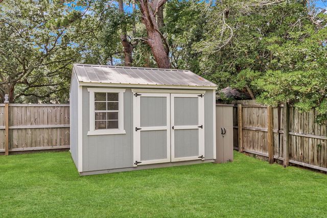1668 Mepkin Road, Charleston, SC 29407