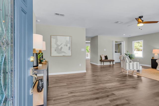 1668 Mepkin Road, Charleston, SC 29407