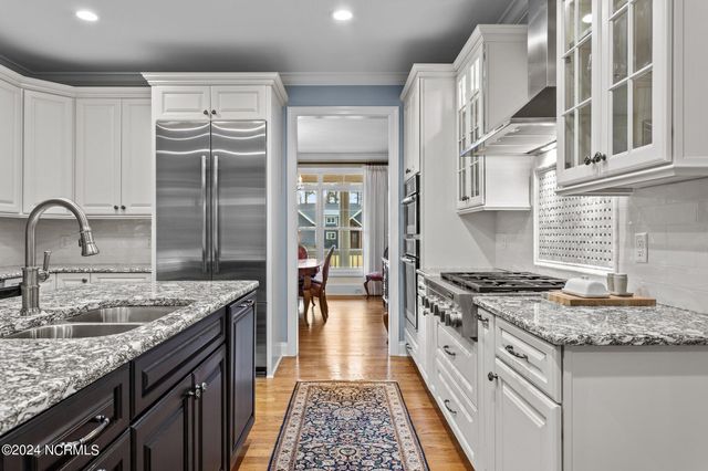 105 Saville Row, Pinehurst, NC 28374