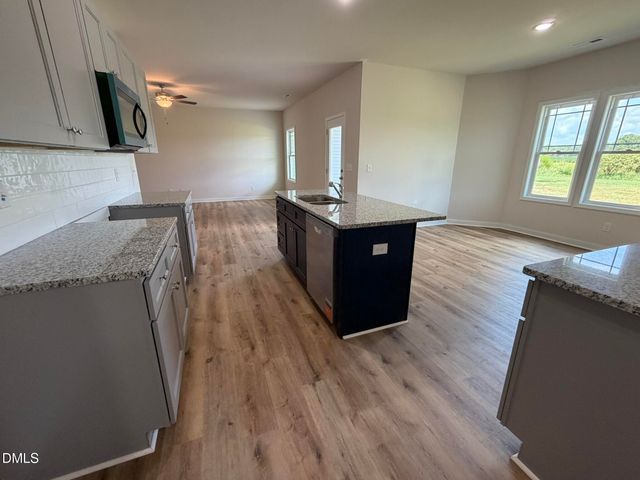 101 Barbour's Place Drive, Four Oaks, NC 27524