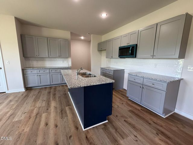101 Barbour's Place Drive, Four Oaks, NC 27524