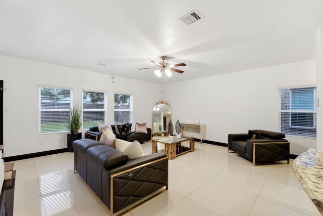12219 Urban Trees Way, Humble, TX 77346