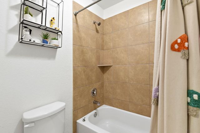 12219 Urban Trees Way, Humble, TX 77346
