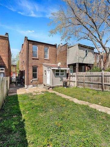3626 Nebraska Avenue, St Louis, MO 63118