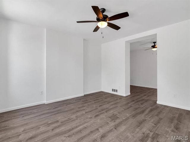 3626 Nebraska Avenue, St Louis, MO 63118