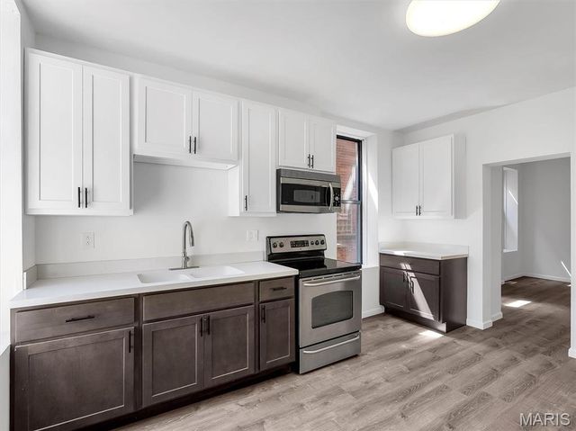 3626 Nebraska Avenue, St Louis, MO 63118