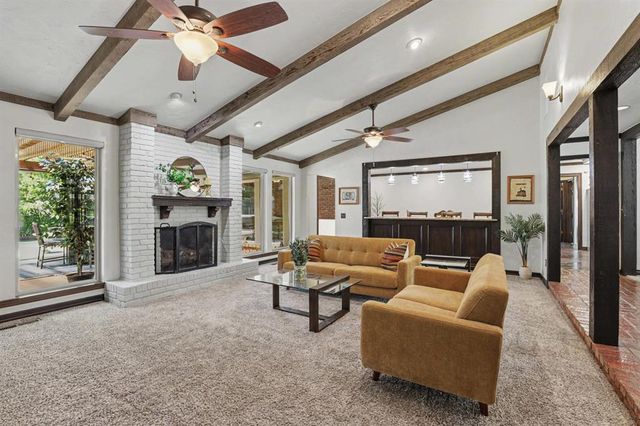 808 Glenridge Drive, Edmond, OK 73013