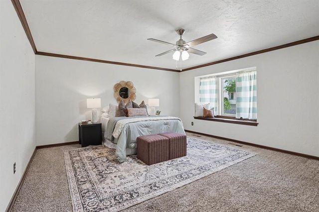 808 Glenridge Drive, Edmond, OK 73013