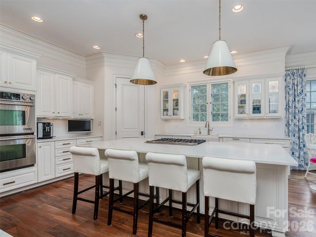 2508 Maybank Drive, Charlotte, NC 28211